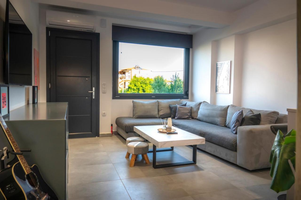 Berries Luxury Apartments Nea Moudania Esterno foto